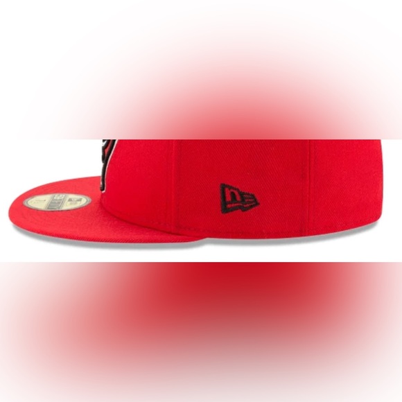 BRAND NEW New Era NFL Tampa Bay Buccaneers Cap Size 7 1/2 fitted RARE! - Picture 5 of 6